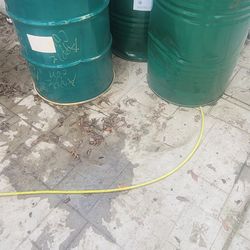 Metal food grade drum  10$