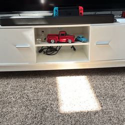 Tv Stand And Coffee Table 