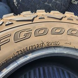 BFGoodrich Mud Terrain 285 /70 R17