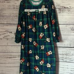 Mickey and Minnie Christmas nightgown size 6