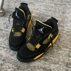 Jordan 4 Sz 9.5