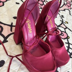 Heels 6 1/2 $20 used once