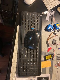 Hp wireless mouse and keyboard