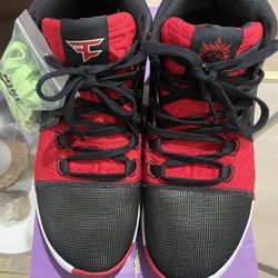 Nike Lebron Witness 8 