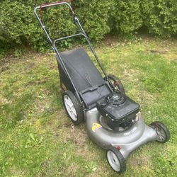 Craftsman Gas Powered Push Lawn Mower 