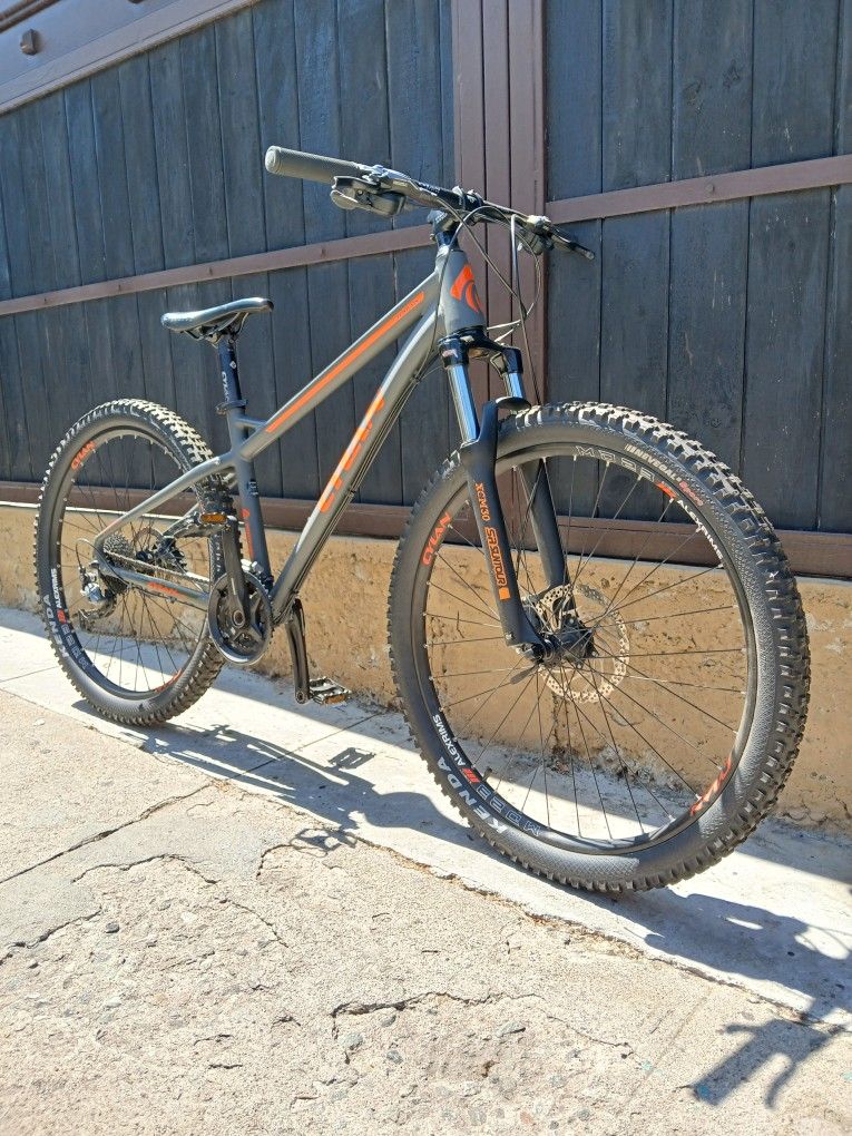 27.5 Mountain Bike