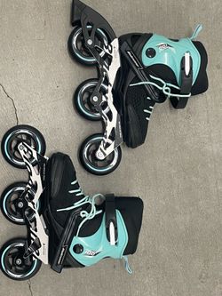 Size 6 women’s blade runner roller blades