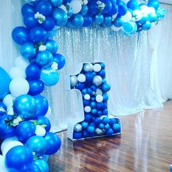 Church balloons decorations