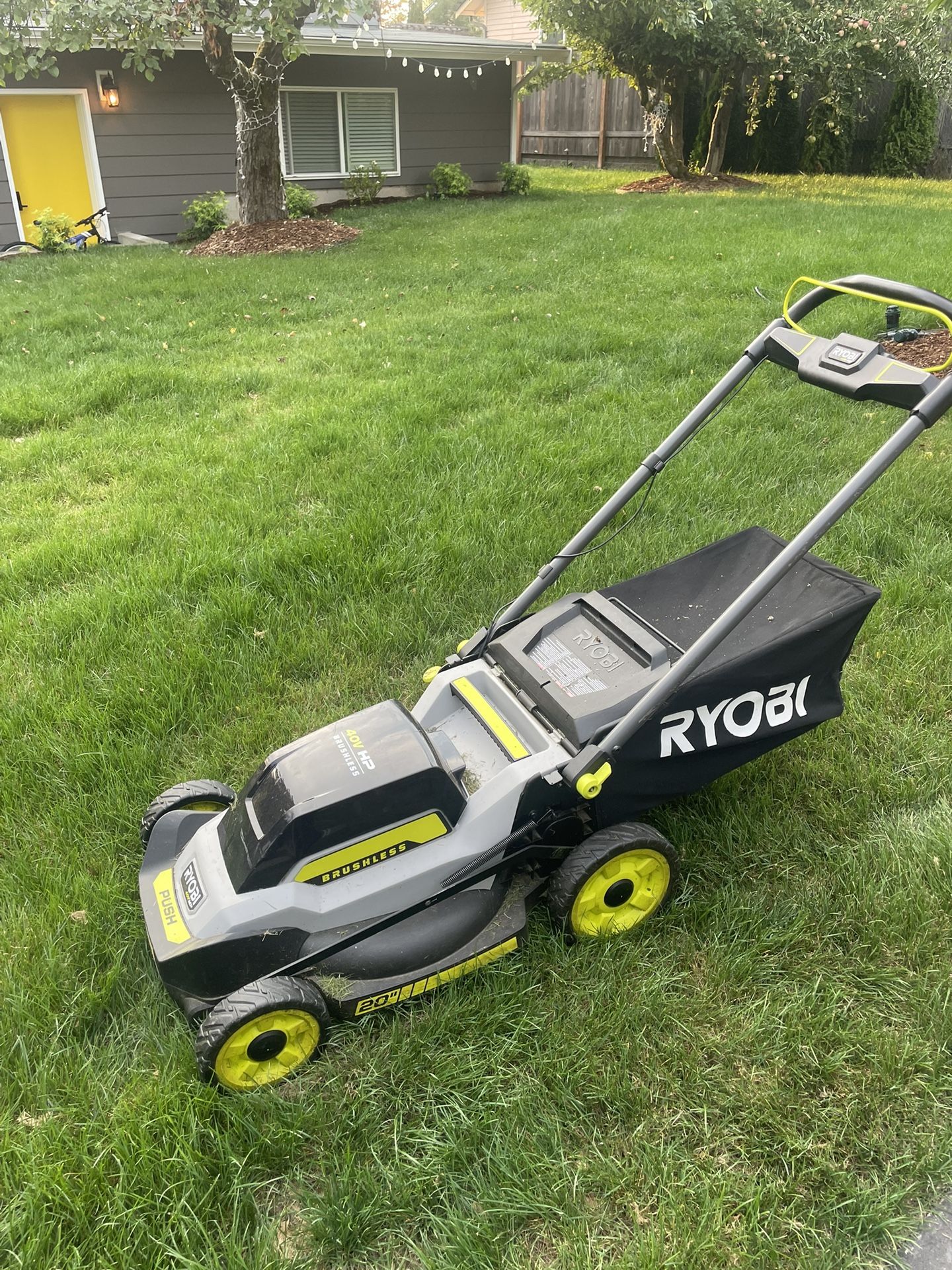 RYOBI 40V 20” Brushless Cordless Lawn Mower – Battery & Charger Included