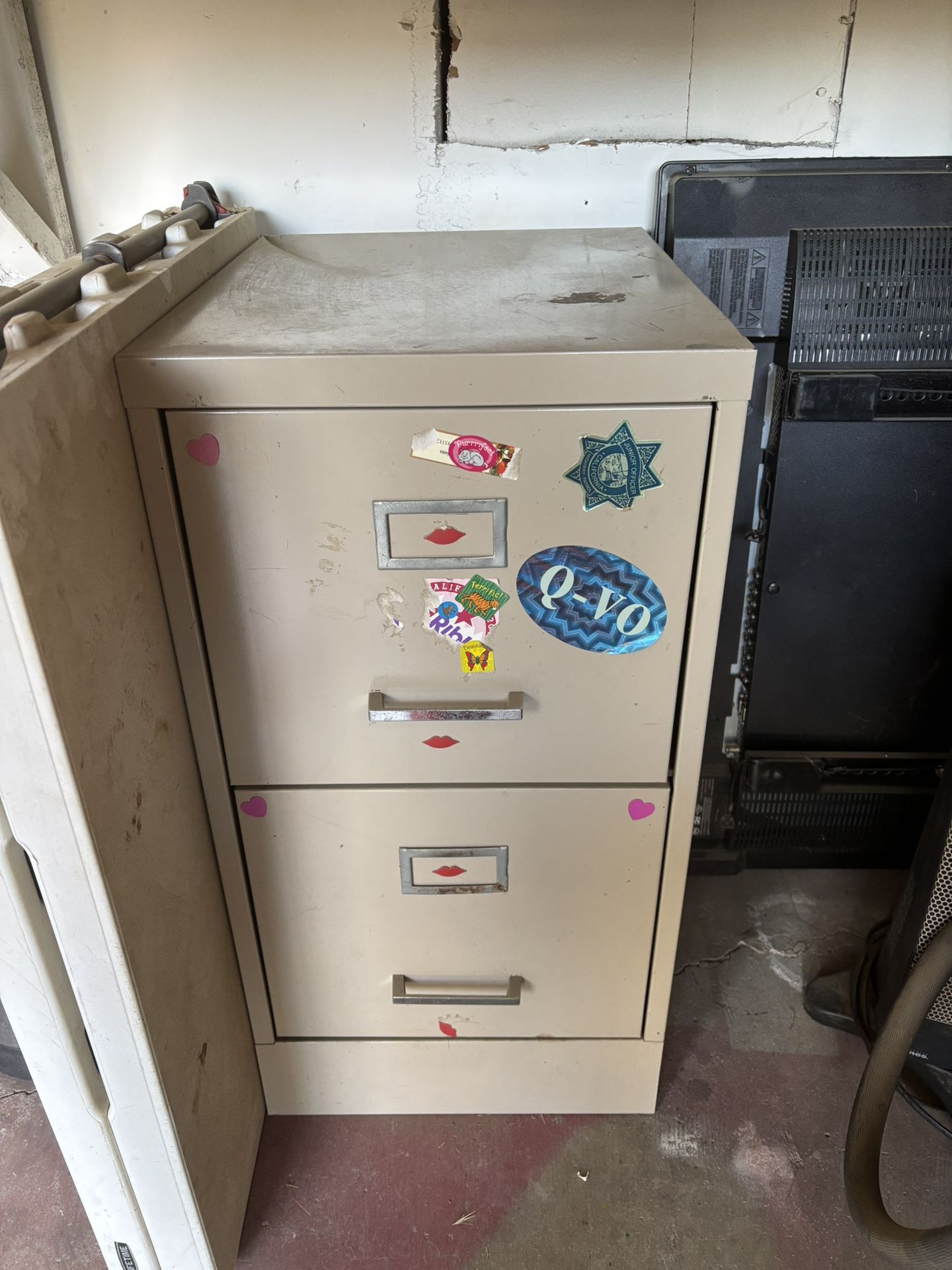 Filing Cabinet