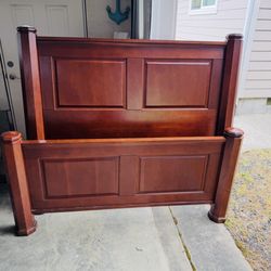 Queen bed Frame 