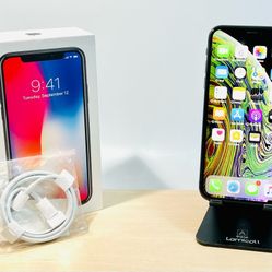 Apple iPhone XS 64GB UNLOCKED IN BOX Fully Functional