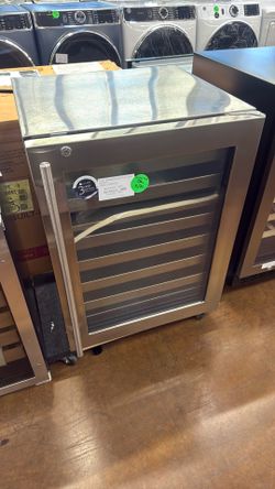 U Line Captain 24” wine cooler