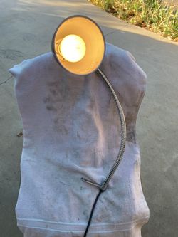 Lamp assembly with flexible shaft