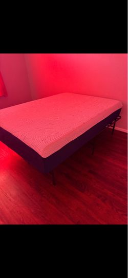 🍁queen size mattress 🍁