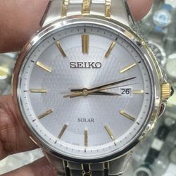 Seiko  Watch for Men Wrist Watch  Solar Movement Solar Sun or House Lamp  Power    40 mm Diameter , 8 inches Wrist Round Long   Stainless Steel  See T