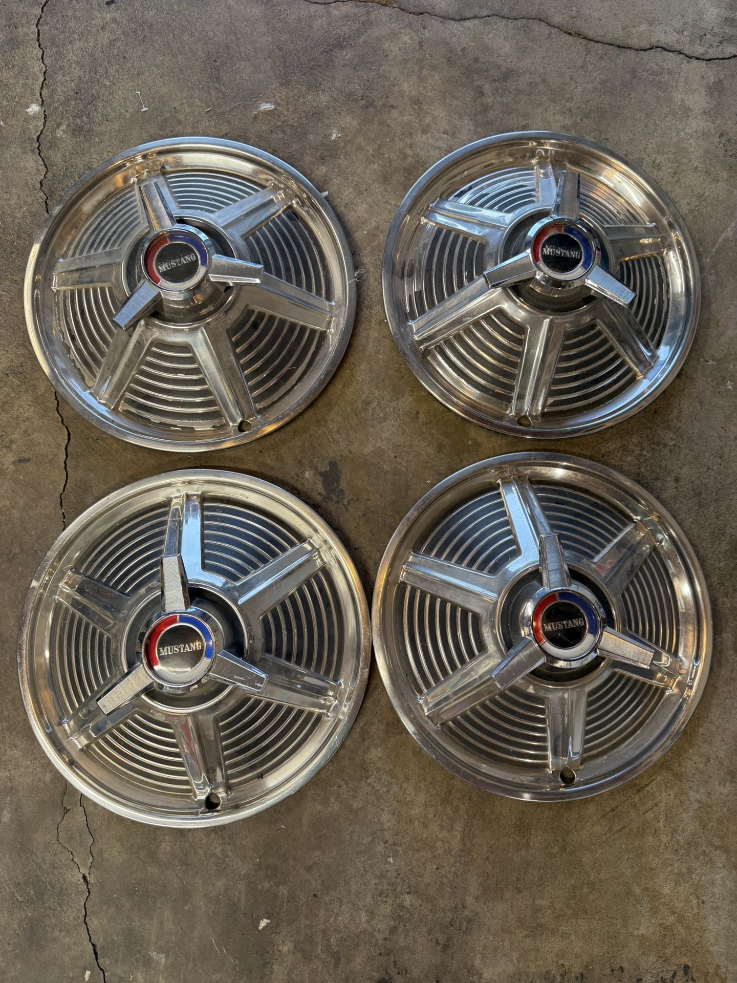 Set Of OEM Vintage 1965 Ford Mustang 14" Spinner Hubcap Wheel Covers