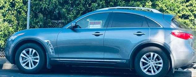 2017 Infiniti Qx70