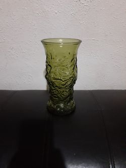 VINTAGE- OLIVE GREEN GLASS FLOWER VASE, ASKING $15