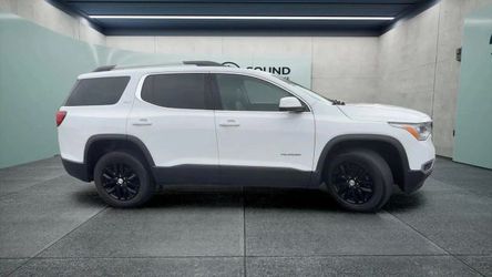 2019 GMC Acadia