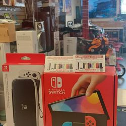 Nintendo Switch Gaming  Brand New With Free. Case On Special Cash Deal $349
