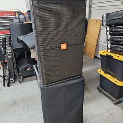 JBL SRX715 speakers (pair)