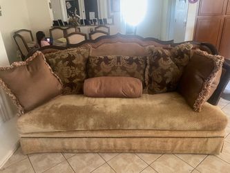 Love seat