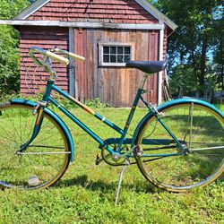 Vintage 70's Columbia Touring Bike