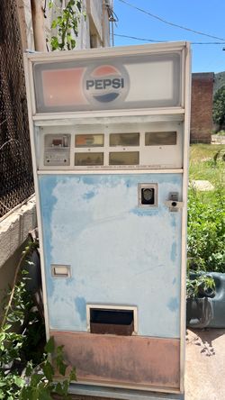Vintage Pepsi Vending Machine