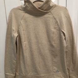 Gerry Women’s size Small Sweatshirt