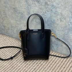 A classic women's shoulder bag