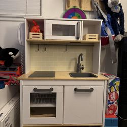 IKEA Play kitchen 