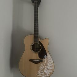 Electric Acoustic Guitar Yamaha