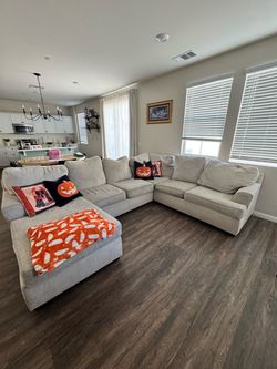 Living spaces sectional
