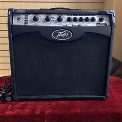 PEAVEY Vypyr  VIP 2 Guitar Modeling Amp Guitar/ Bass/ Acoustic Combo Amp  1x12” 40 Watt