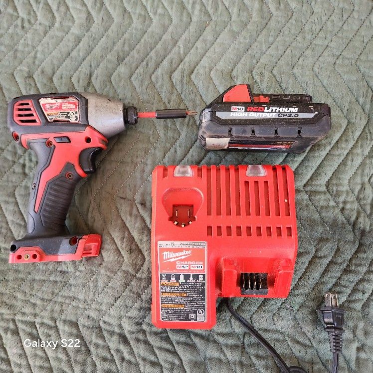 Milwaukee 18 V cordless Drill Driver+ Battery + Charger All For $120, Separate: Drill $70 Battery $30 Charger $30