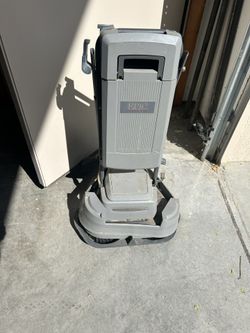 Electrolux Rug Shampooing Machine