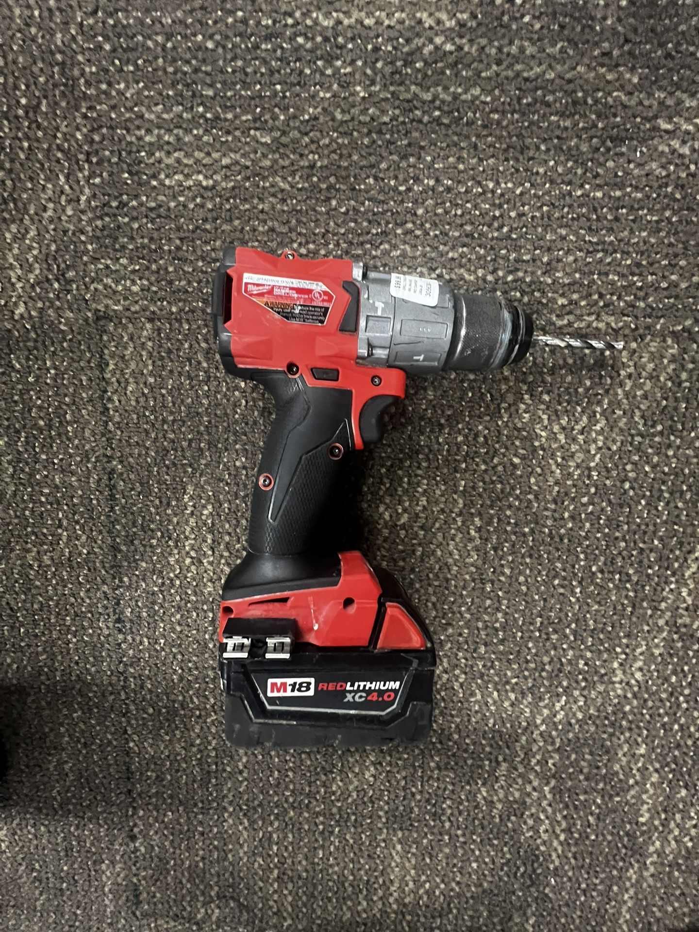 MILWAUKEE FUEL BRUSHLESS DRILL NO CHARGER SELLING $99‼️