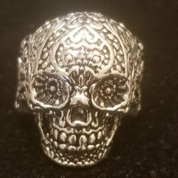 Stainless steel skull ring