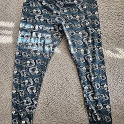 Ursula Lularoe Leggings Tall & Curvy