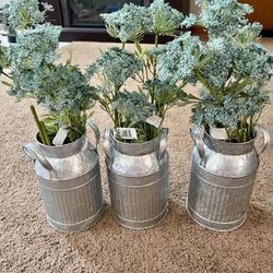 Blue Queen Anne's Lace Spray & Milk Jugs NEW