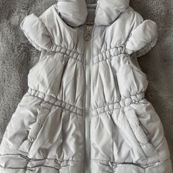 6 Little Girl-Gray Puffer Vest