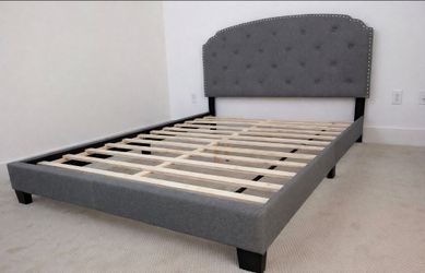 Brand New Queen Size Grey Linen Upholstered Platform Bed Frame (New In Box)