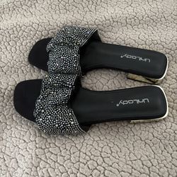 Miss Lola Sandals 