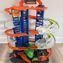 Hot Wheels Ultimate Garage 
