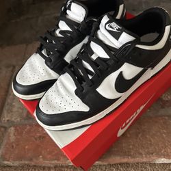 Nike Dunks “Panda” Sz 13