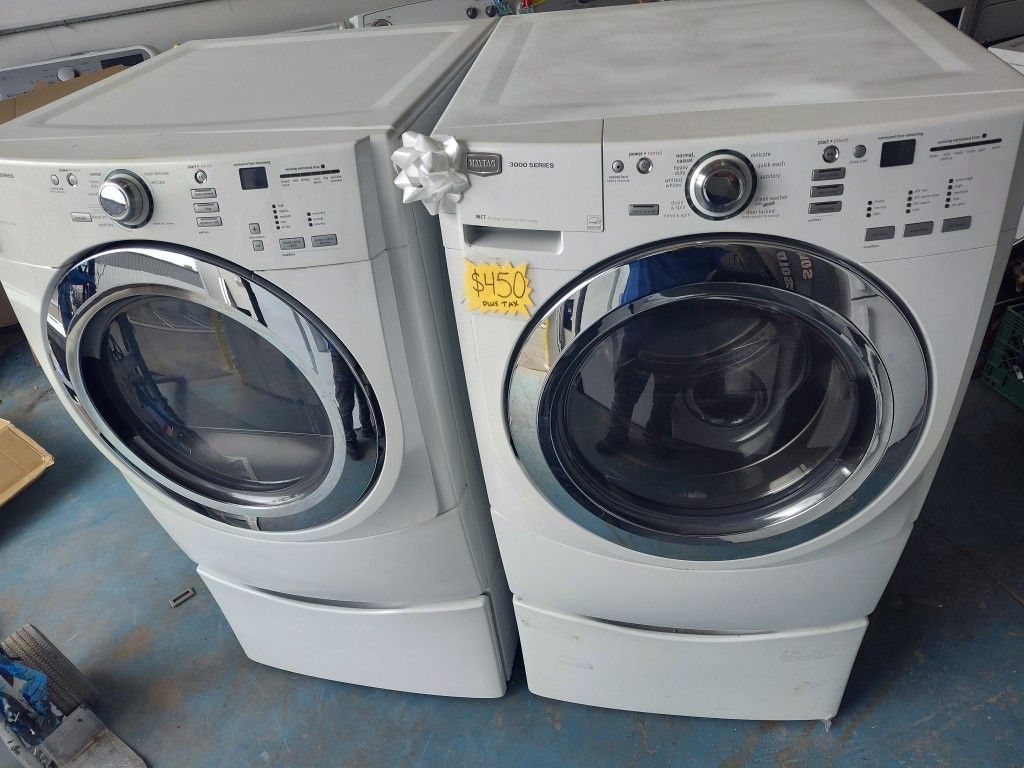Maytag Front Load Washer And Dryer Set With Pedestals
