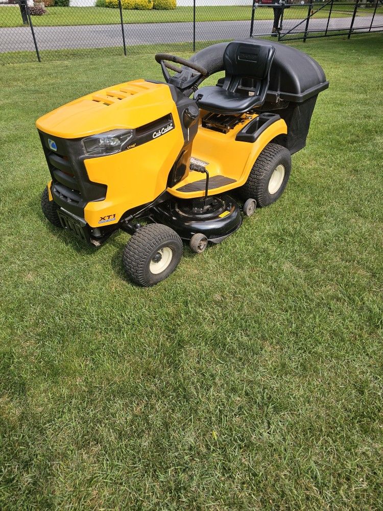 Riding Lawn Mower