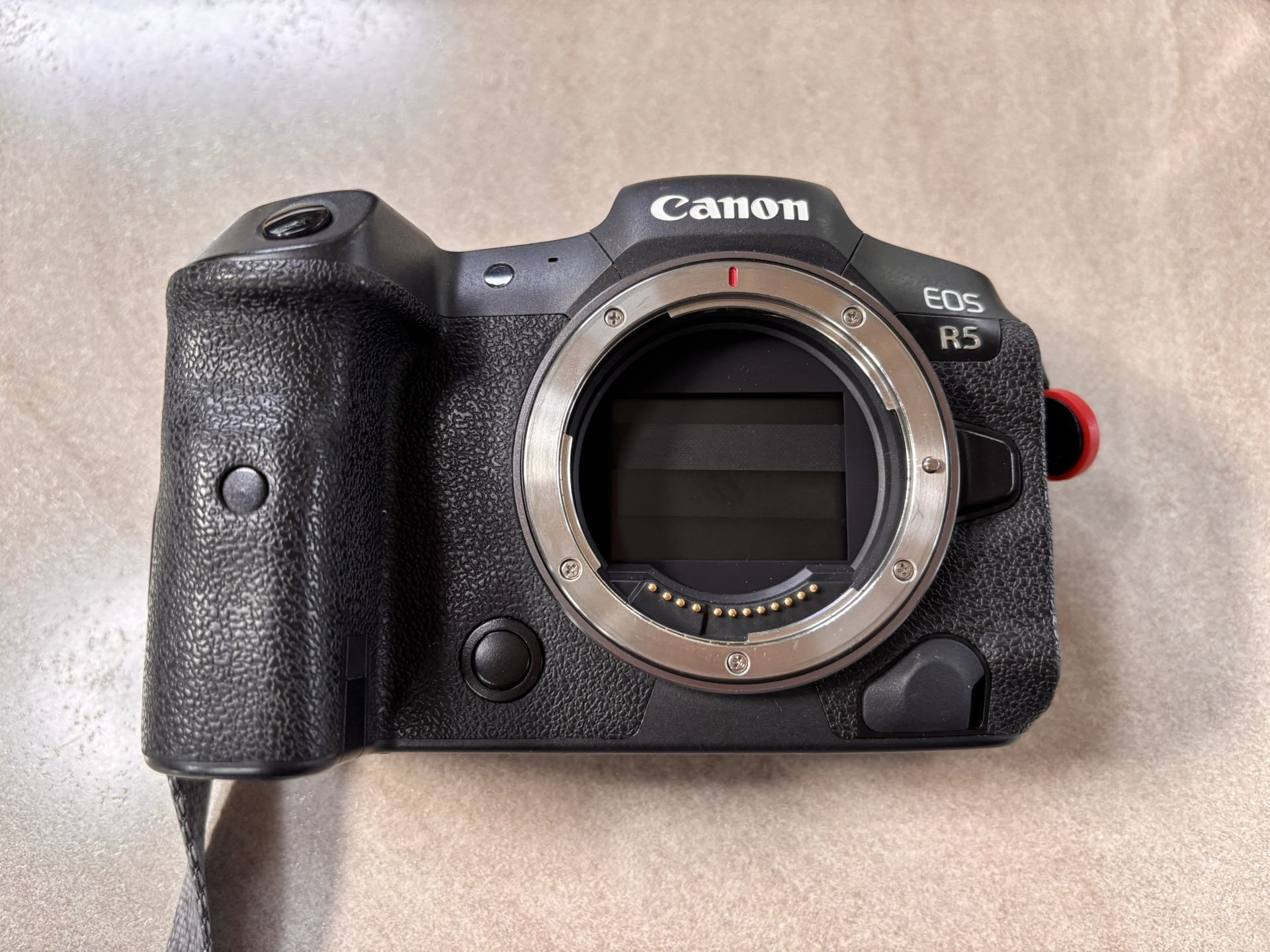 Canon R5 body only, used personally