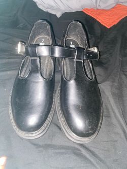 Size 7 Maryjanes